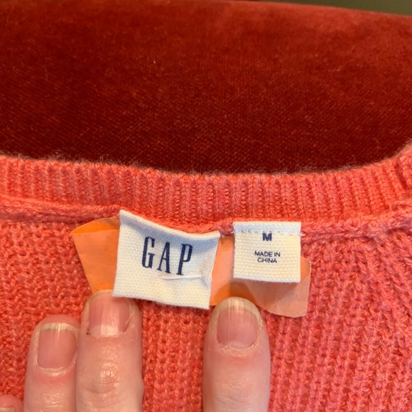 GAP  size M perfect summer sweater!☀️☀️☀️ - Picture 3 of 5